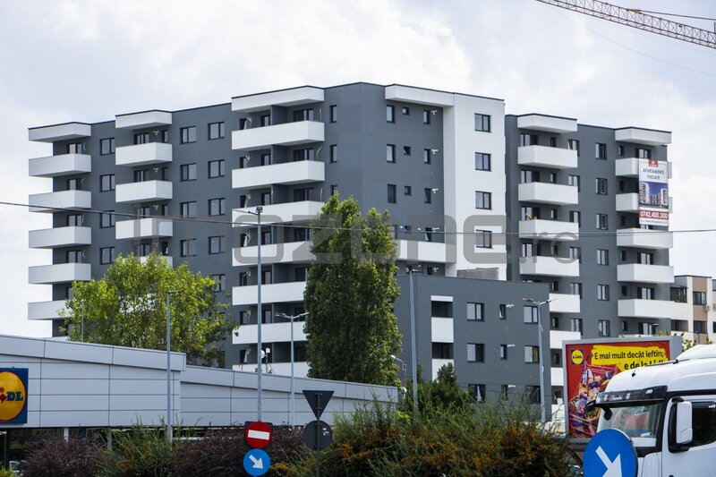 Metrou Pacii, garsoniera 46 mp, prima inchiriere, etaj 5, disponibila imediat.