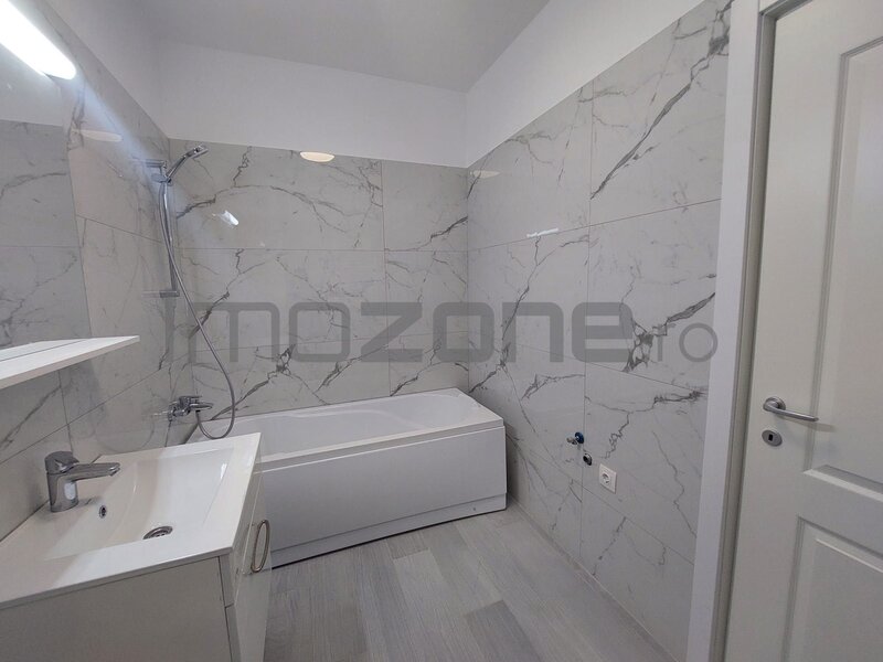 Metrou Pacii, garsoniera 46 mp, prima inchiriere, etaj 5, disponibila imediat.